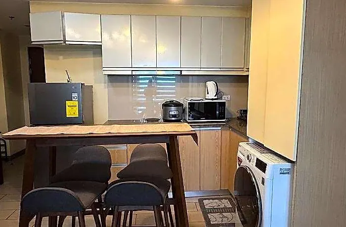 Deluxe In Venice Mckinley Hill - Garden View مانيلا