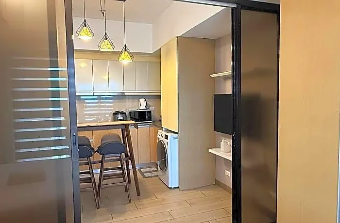 Deluxe In Venice Mckinley Hill - Garden View مانيلا